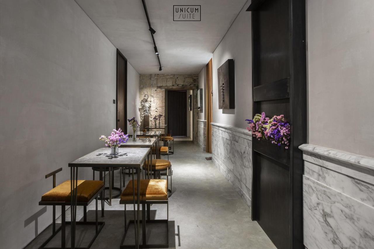 Unicum Suite Napoli Centro Storico Nápoles Exterior foto