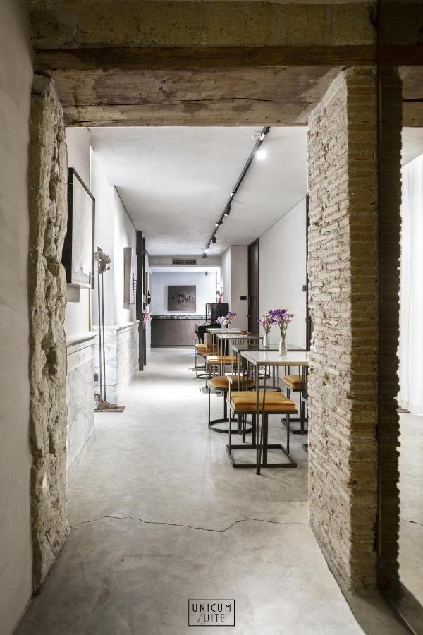 Unicum Suite Napoli Centro Storico Nápoles Exterior foto