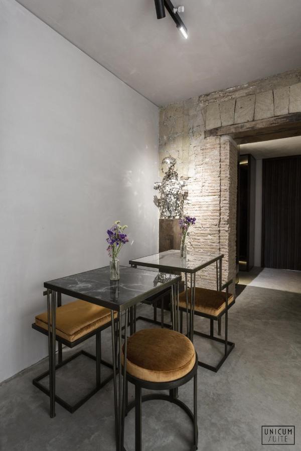 Unicum Suite Napoli Centro Storico Nápoles Exterior foto
